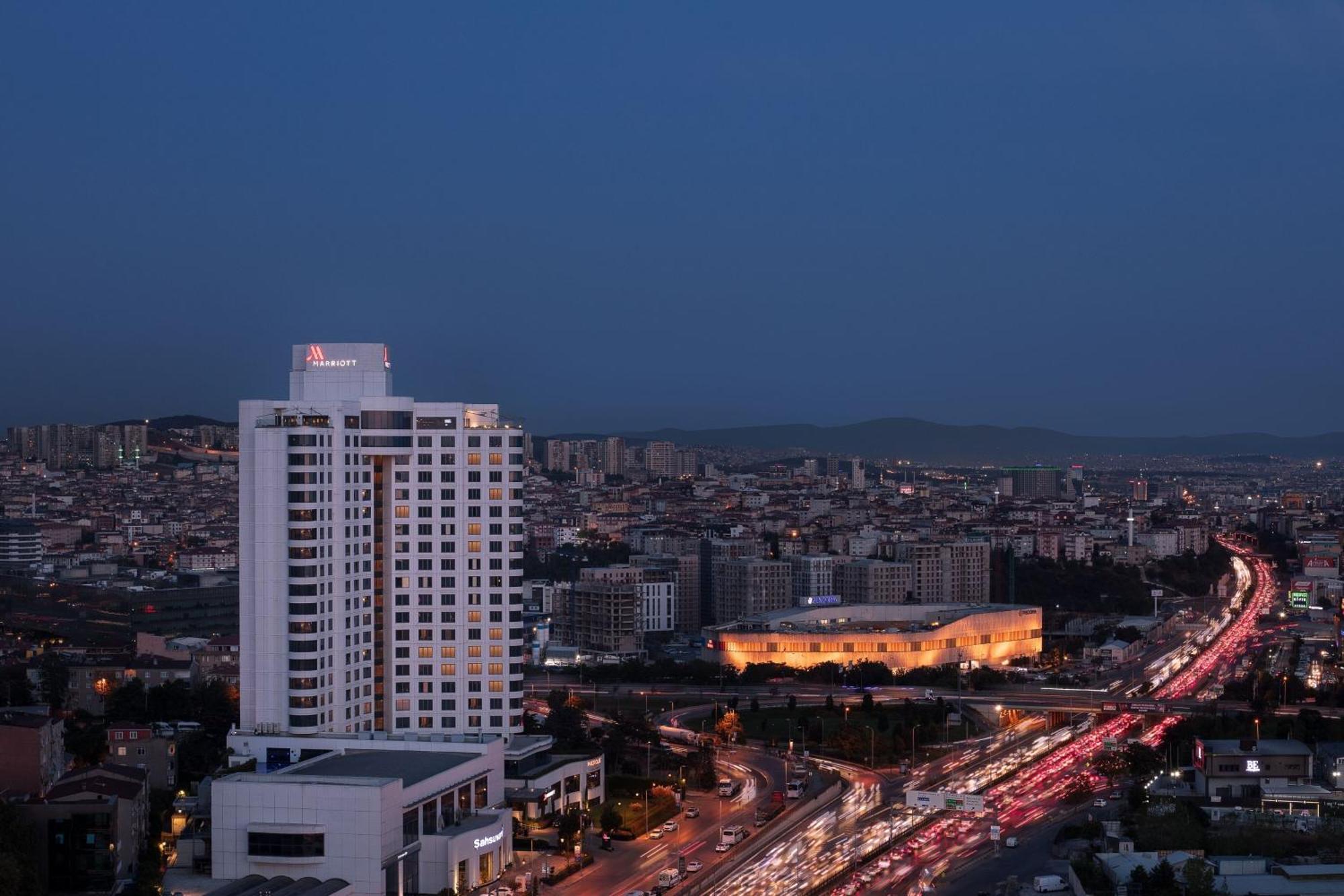 Marriott Pendik Отель